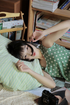 男女一起努力生產(chǎn)豆?jié){