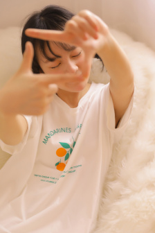 九九熱視頻在線觀看免費(fèi)視頻