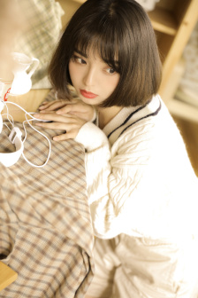 《官人我要》免費(fèi)觀看高清中文