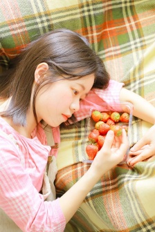 久久國產(chǎn)青草4399