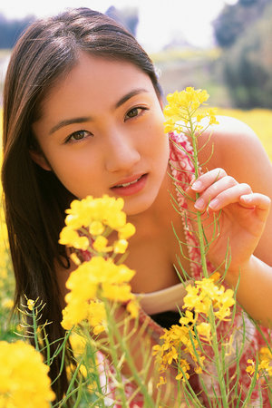 中文字幕日本精品一二三區(qū)視頻搜索