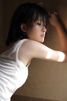 電影《金悔瓶》免費(fèi)觀看