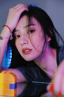 車子一晃一晃讓我進入軟件