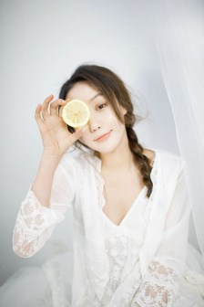 《纏繞的夜晚》動(dòng)漫在線觀看