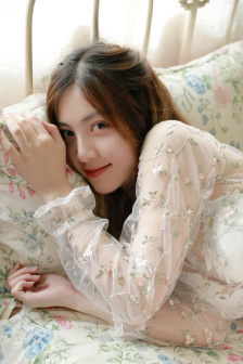 我和小娻孑在臥室做了什么夢