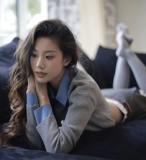 清冷美人囚禁騎木馬筆趣閣小說(shuō)