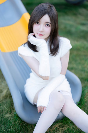 兩具雪白嬌軀糾纏一起小說