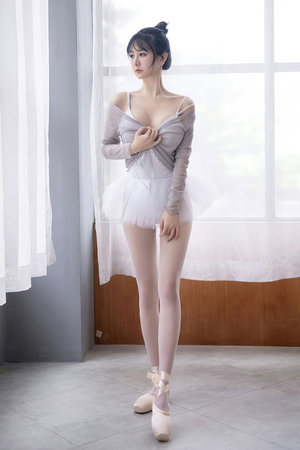 NPC覺醒后每天都在挨