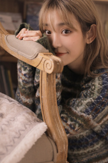 女朋友的豐滿媽咪