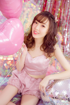 歐美大片PPT免費(fèi)PPT