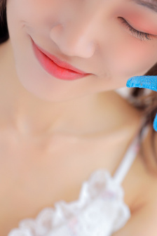 在線(xiàn)亞洲一區(qū)二區(qū)三區(qū)