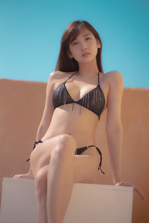 《維修工人的絕遇》中字