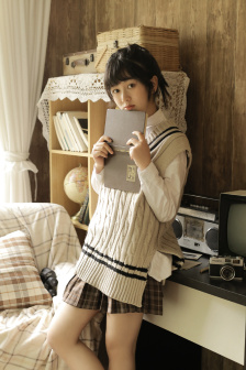 韓國(guó)電影姨母的誘惑在線觀看