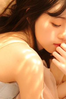 哎呀太大了撐的滿滿的白娜