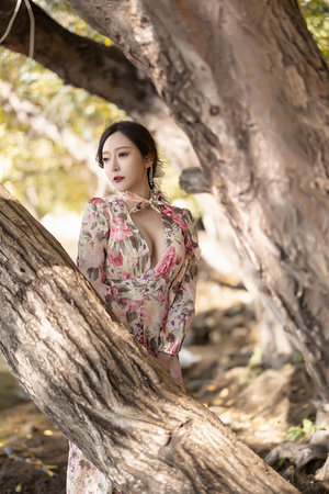 寄宿日記是83用深喉嚨幫充電