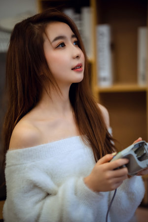 蜜汁扣肉的小說