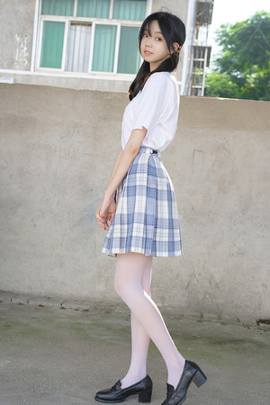 人間正道是滄桑電視劇免費(fèi)觀看全集