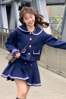 已滿十八歲看的免費(fèi)觀看電視劇