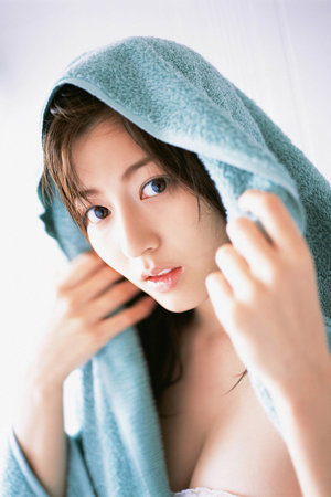 被拉到學(xué)校沒人的地方做