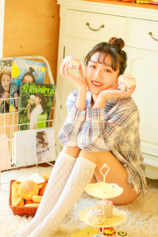 糖心旗袍茶藝?yán)蠋烴ANA的背景