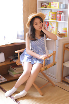 少女配狗播放視頻