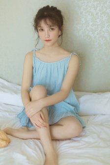 亞洲免費(fèi)精品一區(qū)二區(qū)