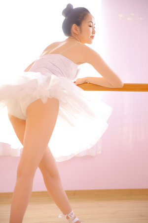 (中字)上司人妻HD中字