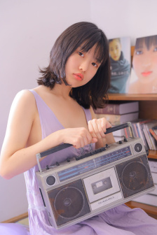 成人片女裸體XXXⅩ毛茸茸的