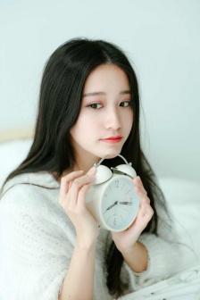 公車上玩弄兩個(gè)極品學(xué)生