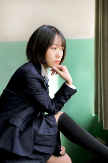 漂亮女教師HD中字3D