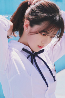 穿進(jìn)肉欲游戲每天挨C