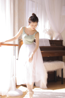 他說(shuō)他要捅破我的甜甜圈