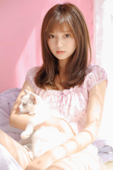 穿成校草的反派情敵