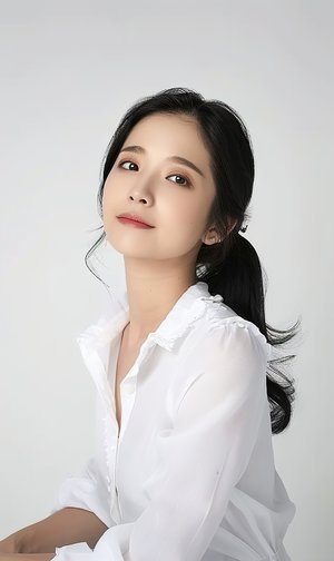 醫(yī)生調教女友(高H)_