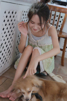 王靜三級做爰電影