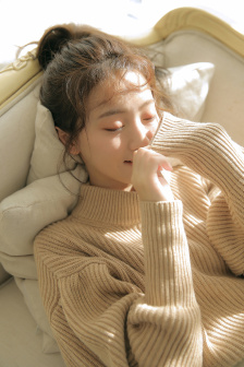 伊人超碰在線觀看播放