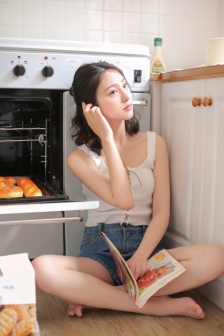 《大叔我餓了》動漫