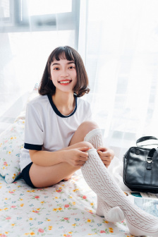 國產(chǎn)精品久久久久精品綜合緊