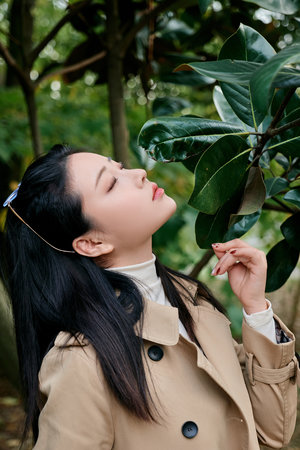 狼人在線免費(fèi)視頻