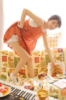 《珠玉在側(cè)》電視劇