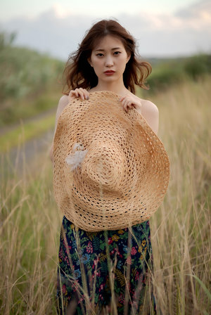 臺灣版《洞門為君開》